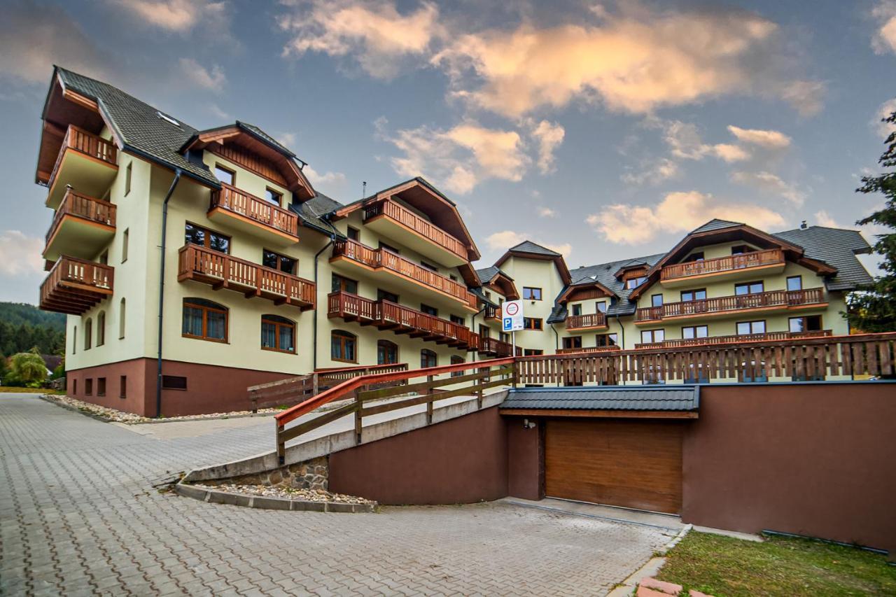 Apartman 62 Donovaly Kamzik Namtrapa Mezonet 2 IZBOVY parkovanie v podzemnej garáži Esterno foto